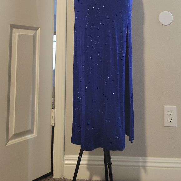 Dress 👗 - Picture 5 of 5